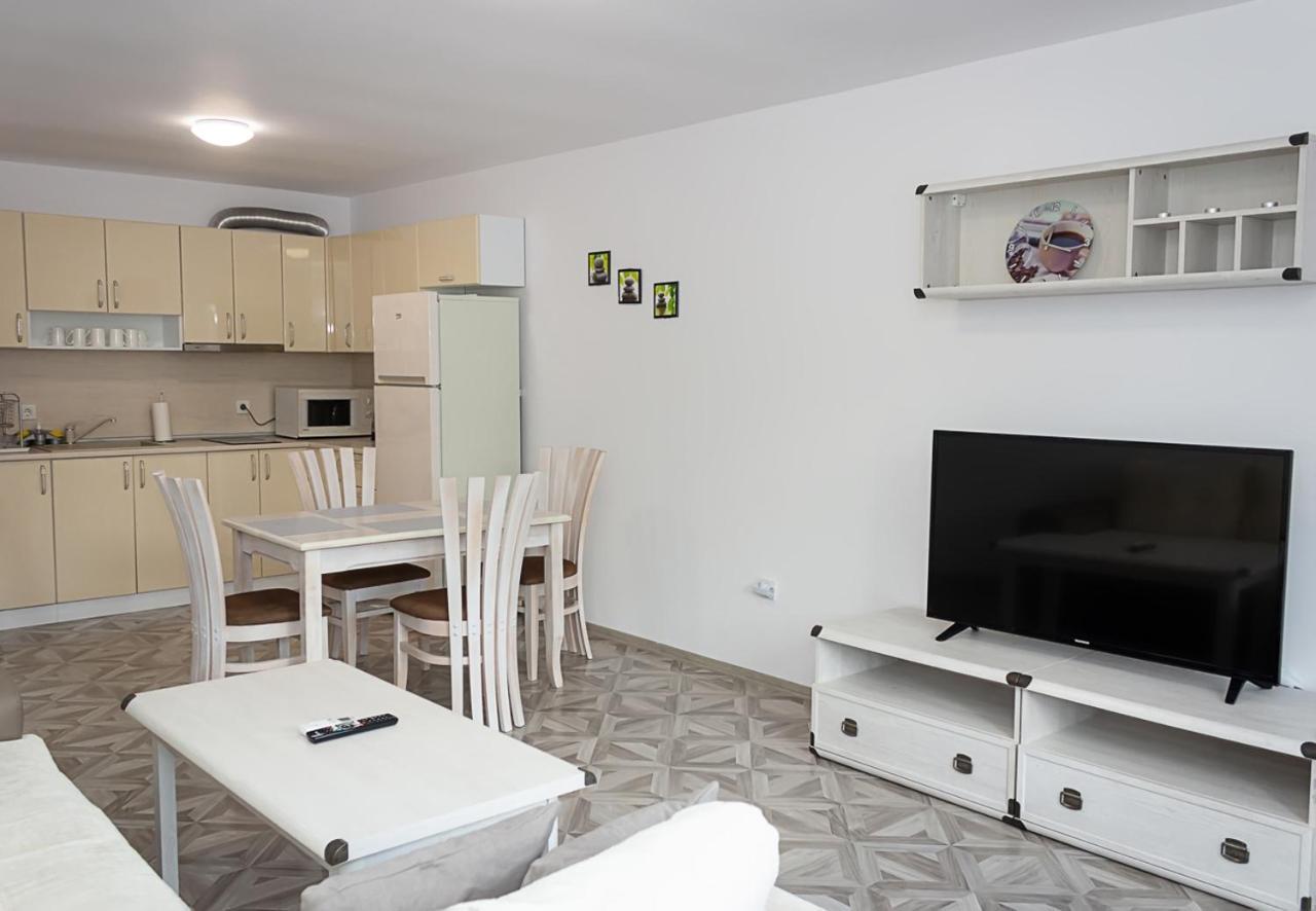 Apartment Lilia Kavarna Exterior foto